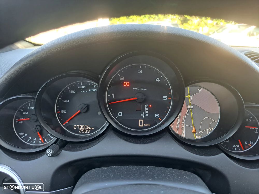 Porsche Cayenne Tiptronic - 8
