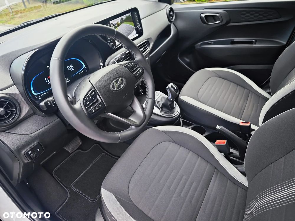 Hyundai i10 1.0 AMT Trend - 15