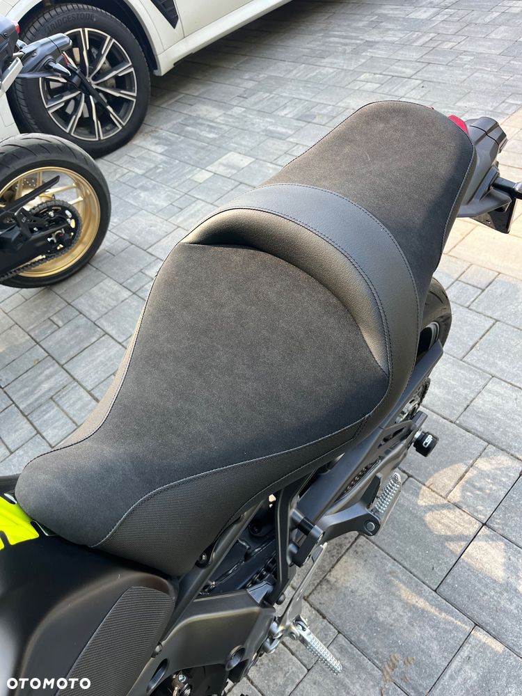 Yamaha MT - 21