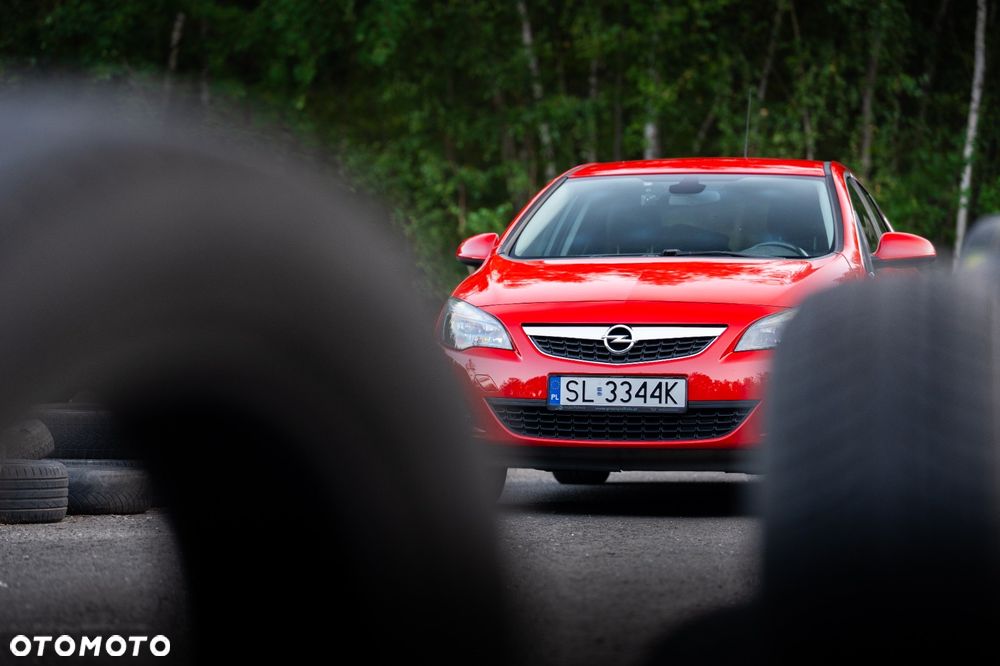 Opel Astra 1.6 T Sport - 5