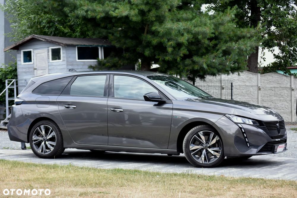 Peugeot 308 180 e-EAT8 GT - 8