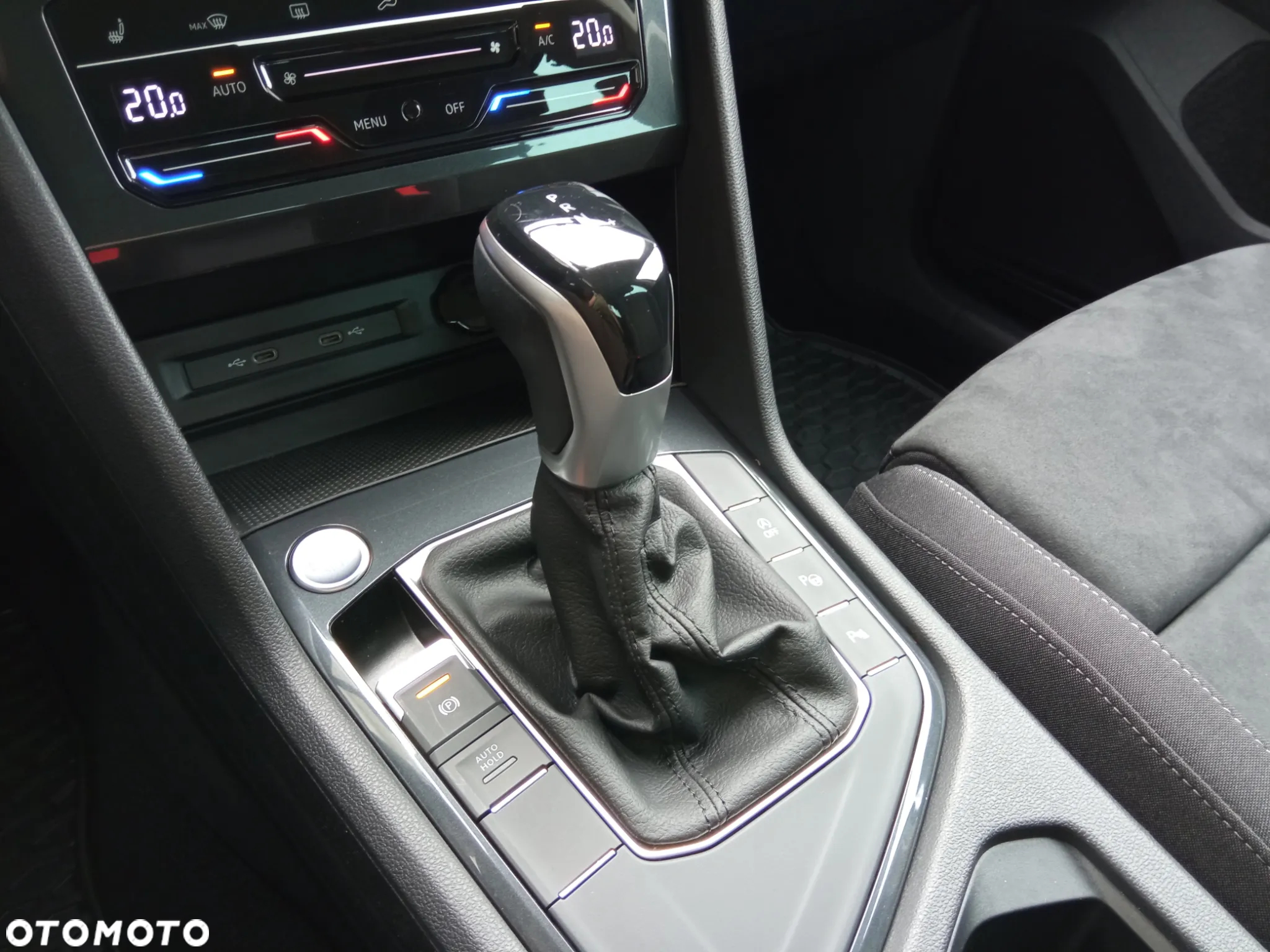 Volkswagen Tiguan 1.5 TSI EVO Life DSG - 15