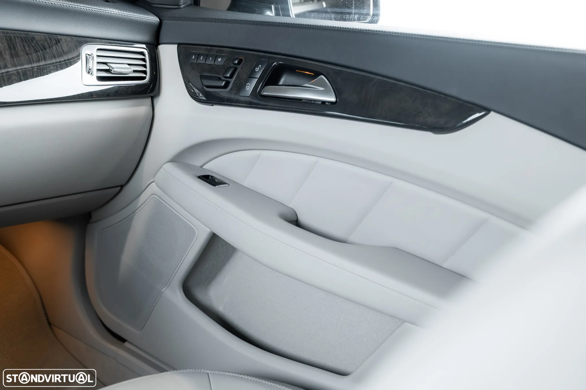 Mercedes-Benz CLS 350 CDi BlueEfficiency Shooting Brake - 25