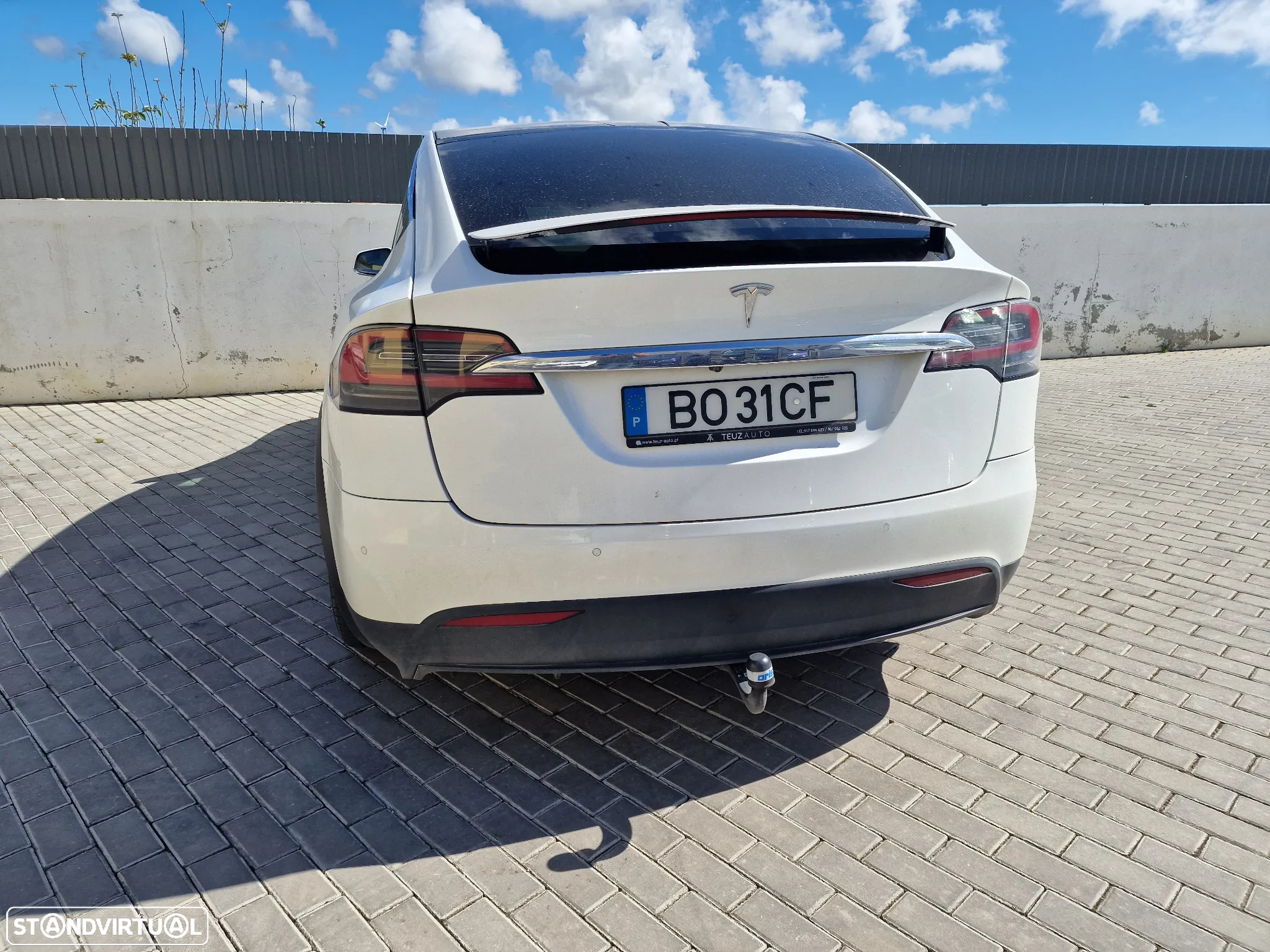 Tesla Model X P100D - 10