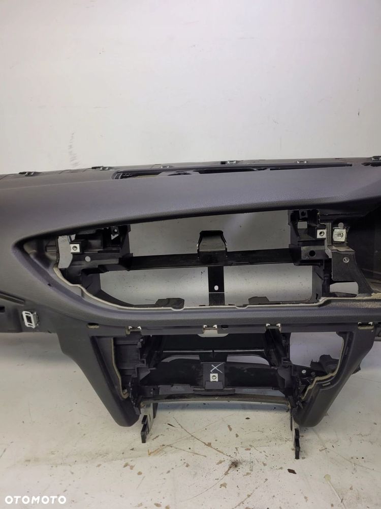 DESKA KOKPIT KONSOLA AUDI A7 4G HEAD UP UK - 2