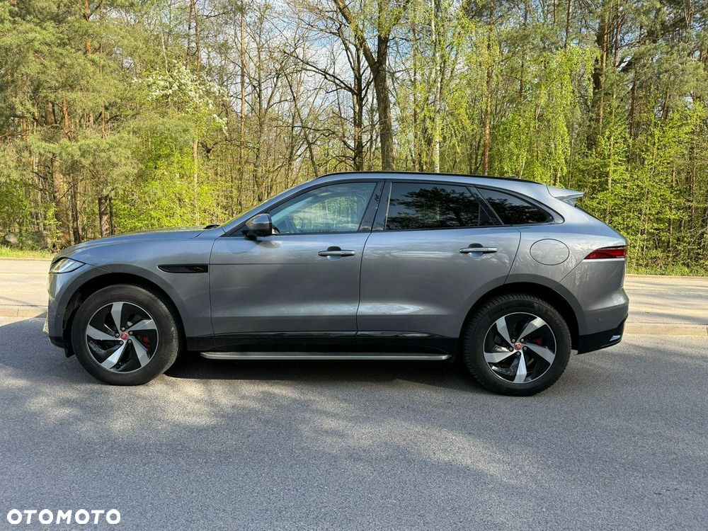 Jaguar E-Pace - 12
