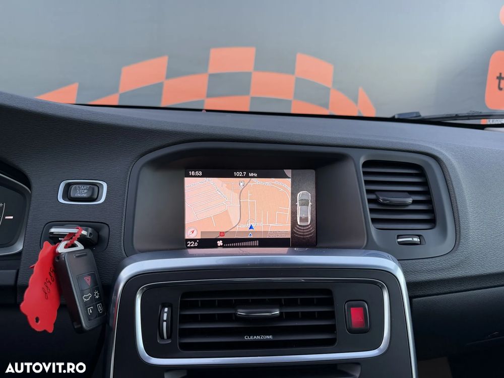 Volvo S60 D2 Linje Svart - 17