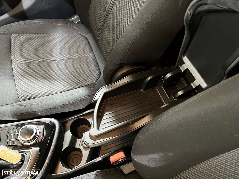 BMW 225xe Active Tourer Advantage - 18