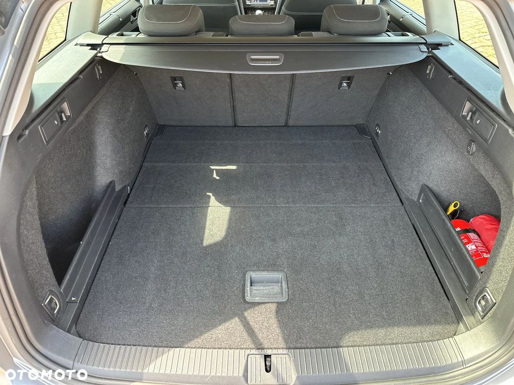 Volkswagen Passat 1.5 TSI EVO Business - 18
