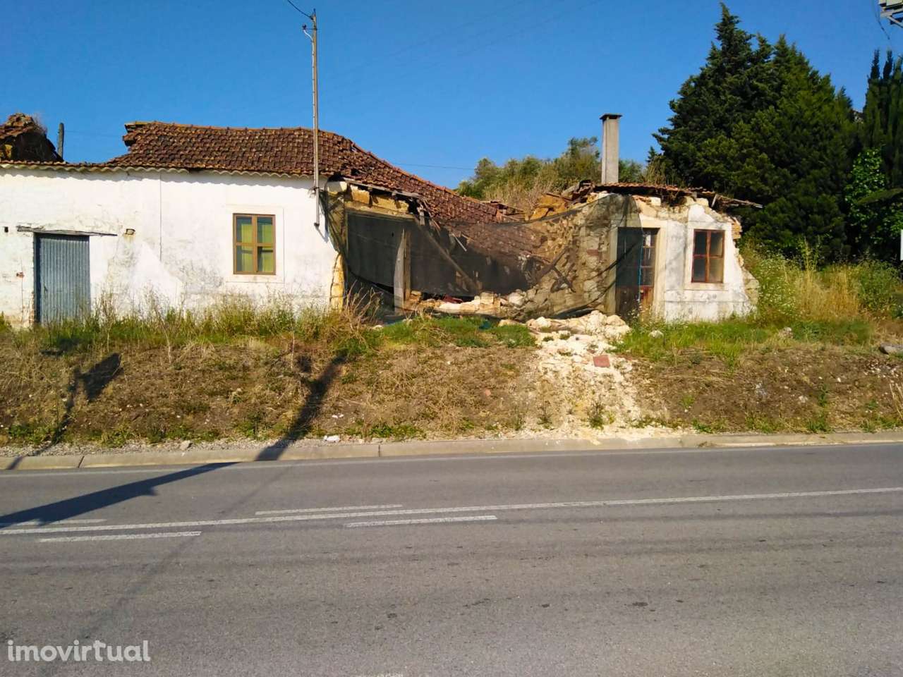 Moradia T3 para Recuperar em Tremês - Grande imagem: 3/11