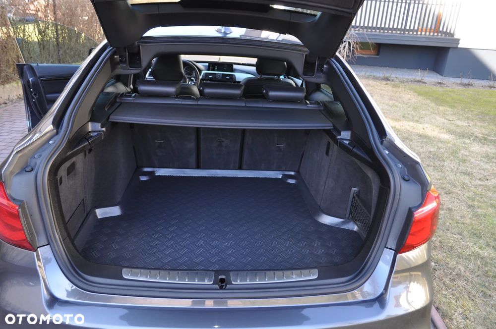 BMW 3GT 320d Sport-Aut M Sport - 12