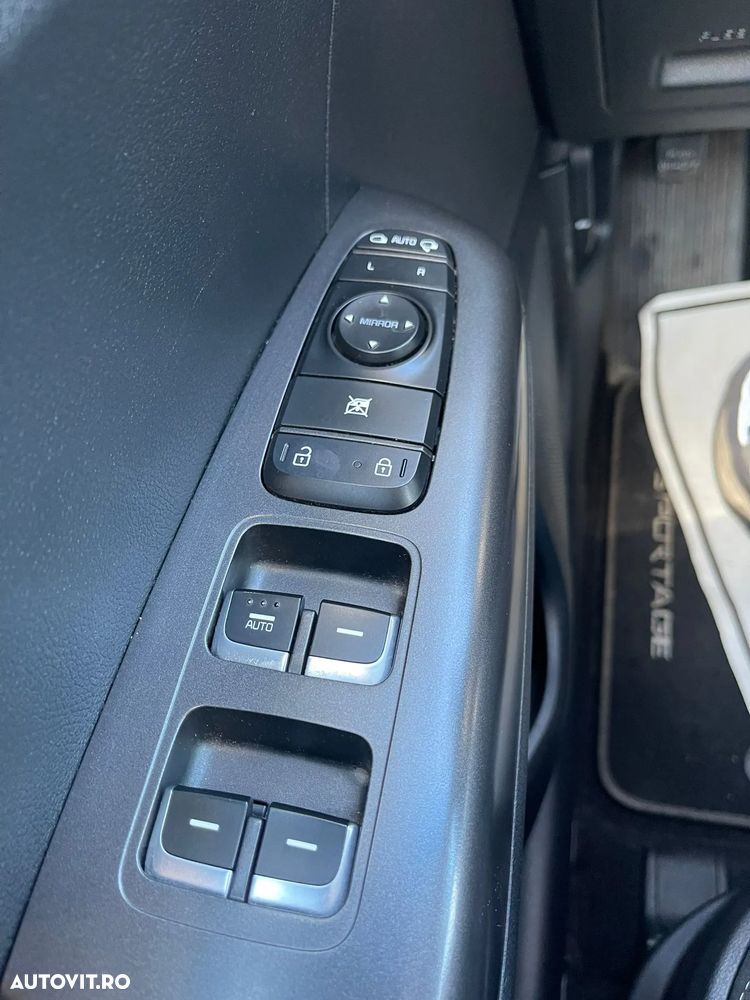 Kia Sportage 1.7 CRDI 2WD Aut. Vision - 8