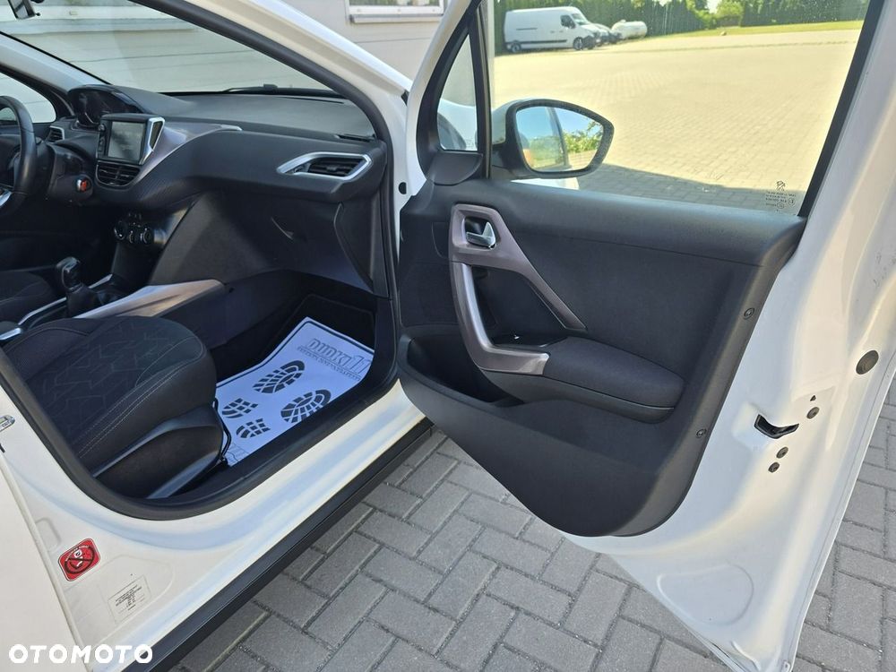 Peugeot 2008 - 29