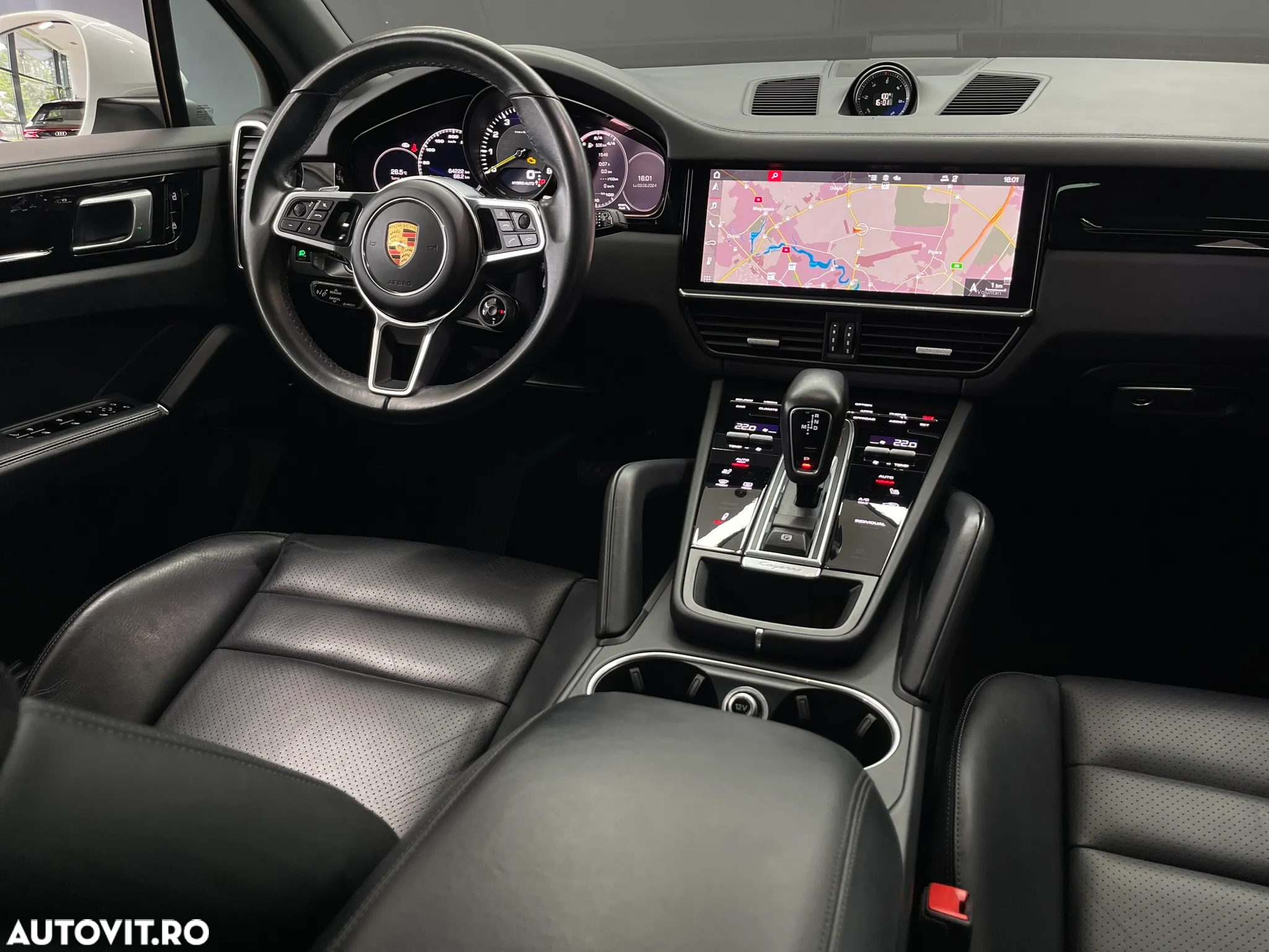 Porsche Cayenne - 16