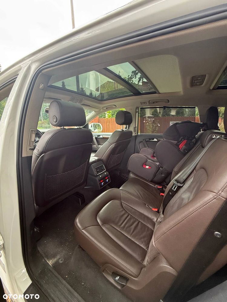 Audi Q7 2014 photo 5