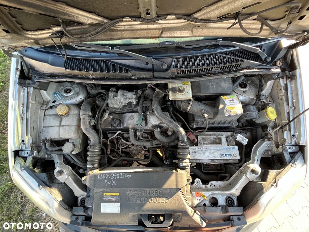 Ford Transit Connect - 22