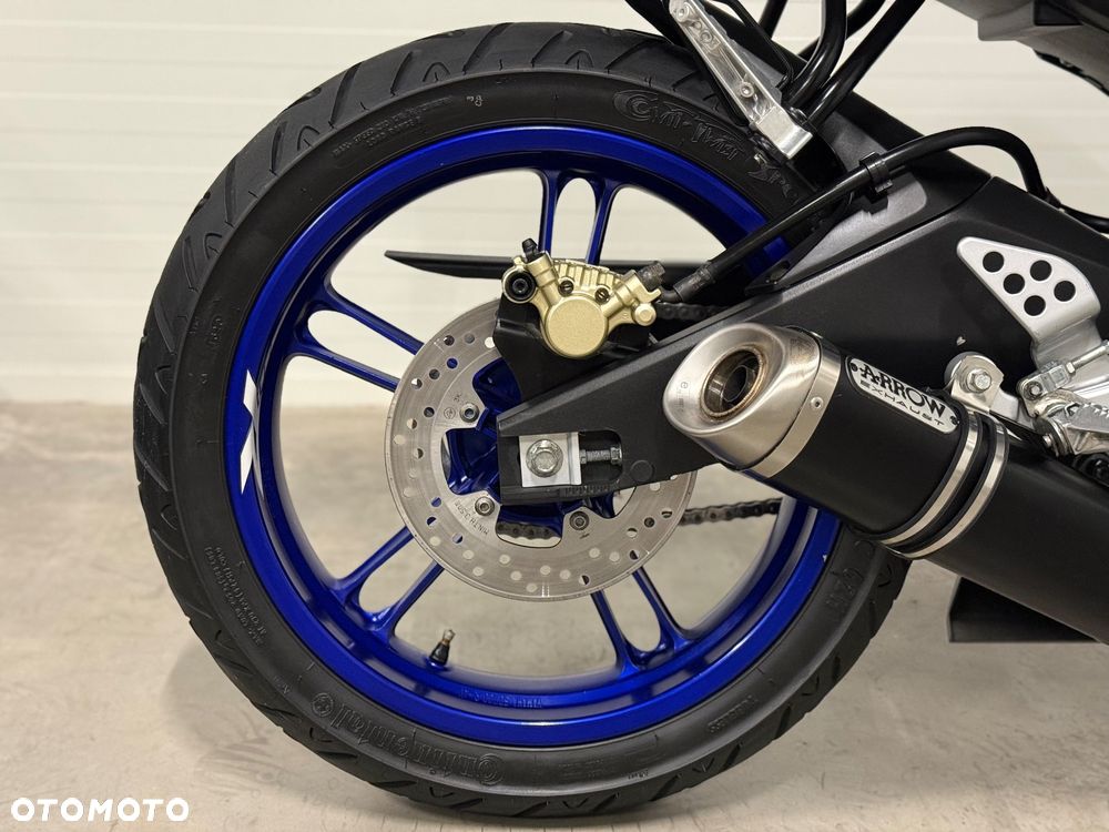 Yamaha YZF - 14