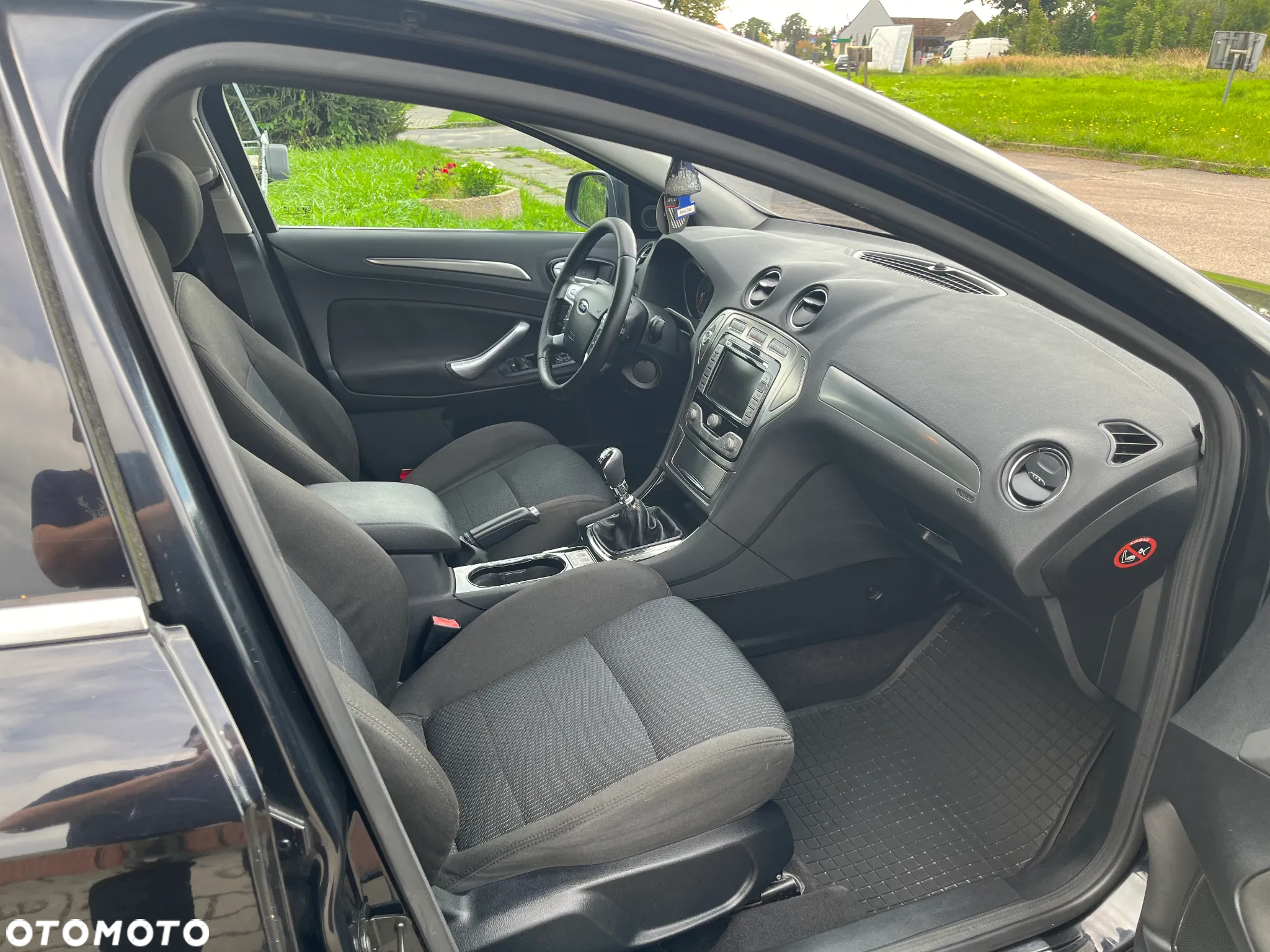 Ford Mondeo 2.0 TDCi Titanium - 10