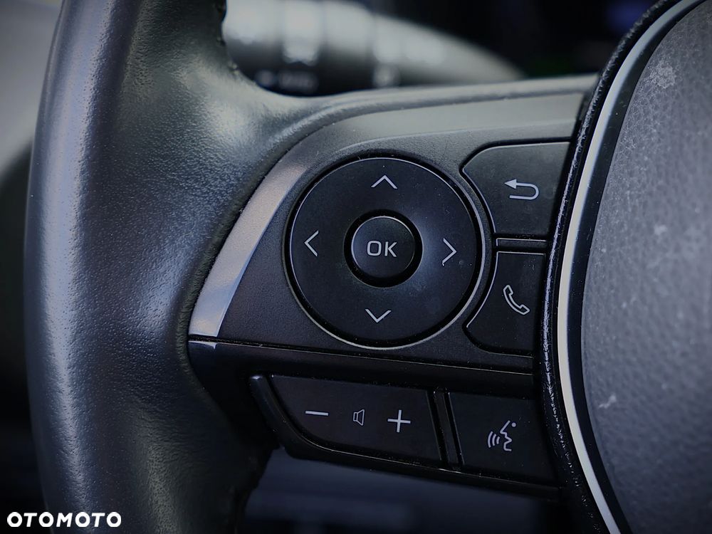 Toyota Corolla 1.8 Hybrid Comfort - 10