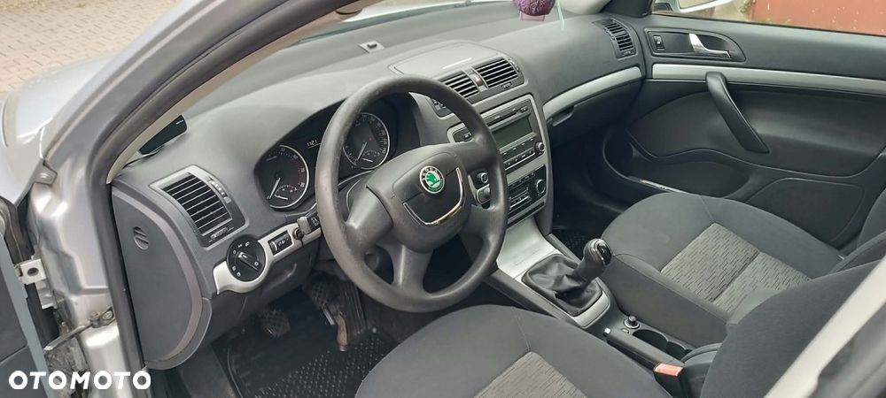 Skoda Octavia - 5