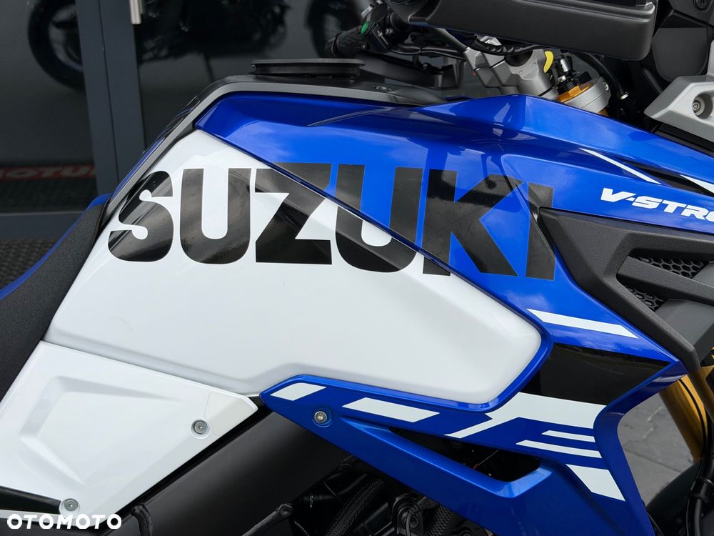 Suzuki V-STROM - 17