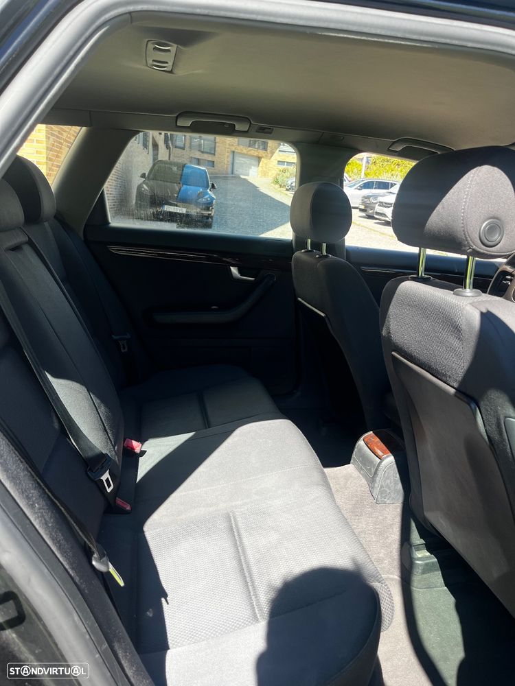 Audi A4 Avant 1.9 TDI m6 Exclusive - 15