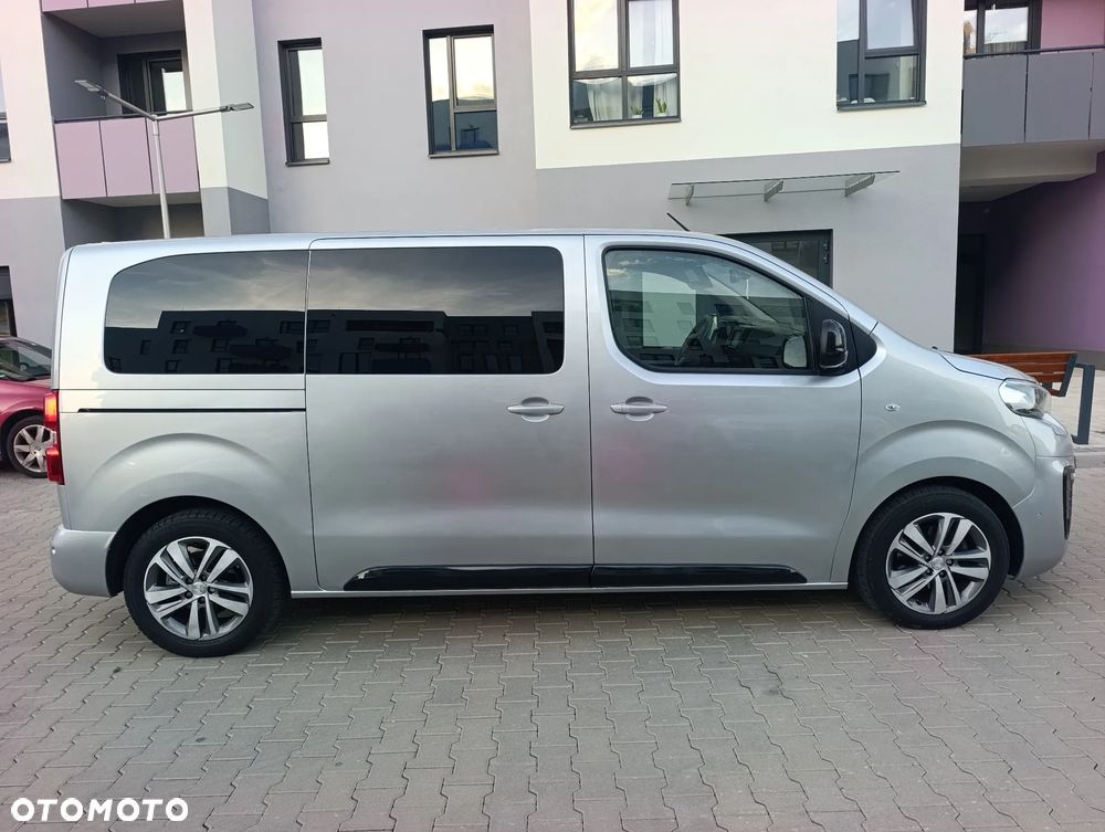 Peugeot Traveller L2 2.0 Business VIP - 2