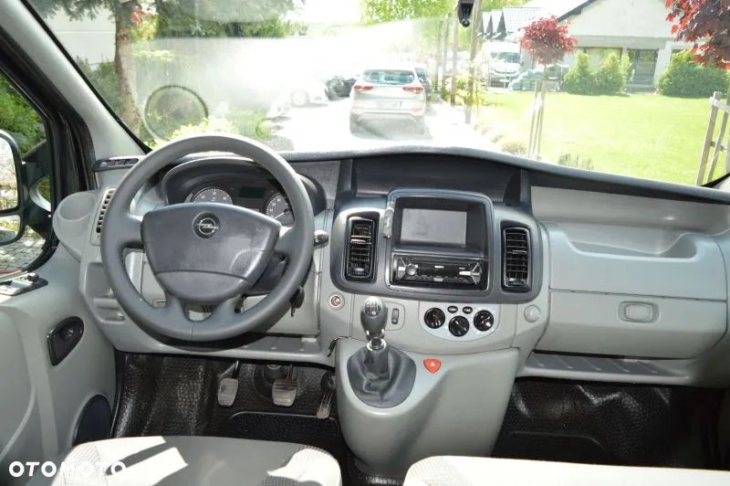 Opel Vivaro - 27