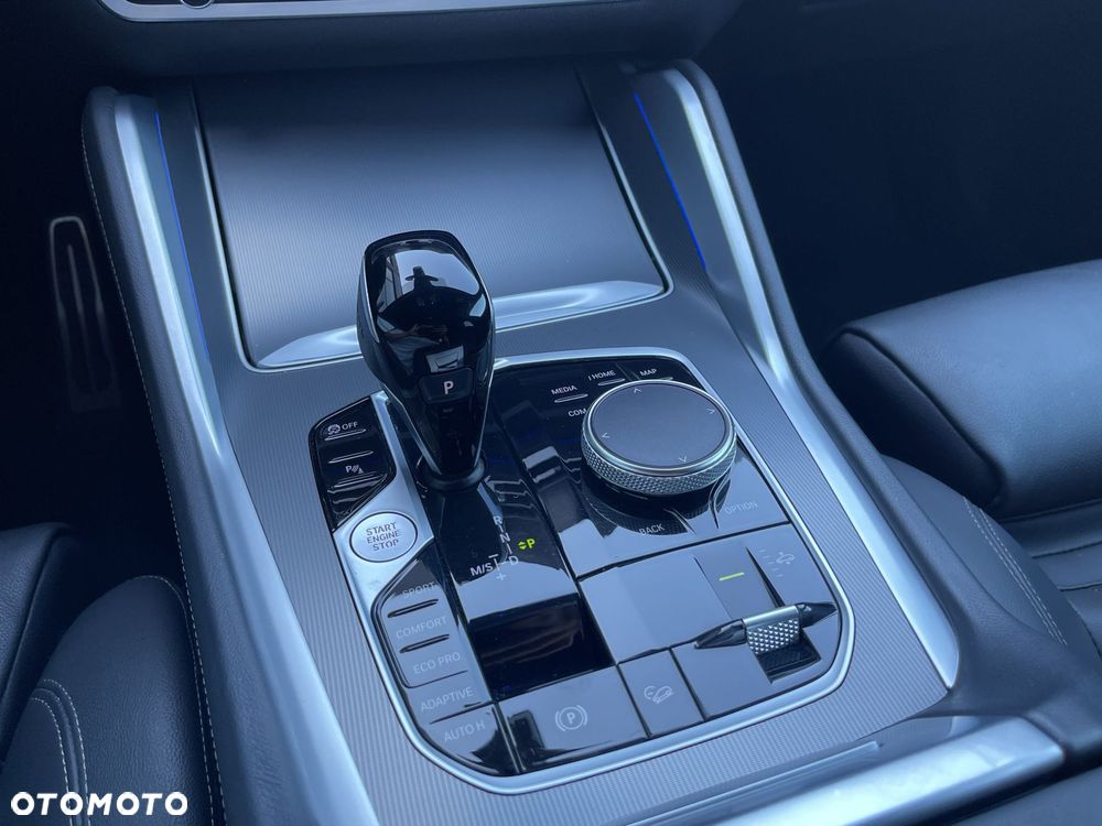 BMW X6 - 21