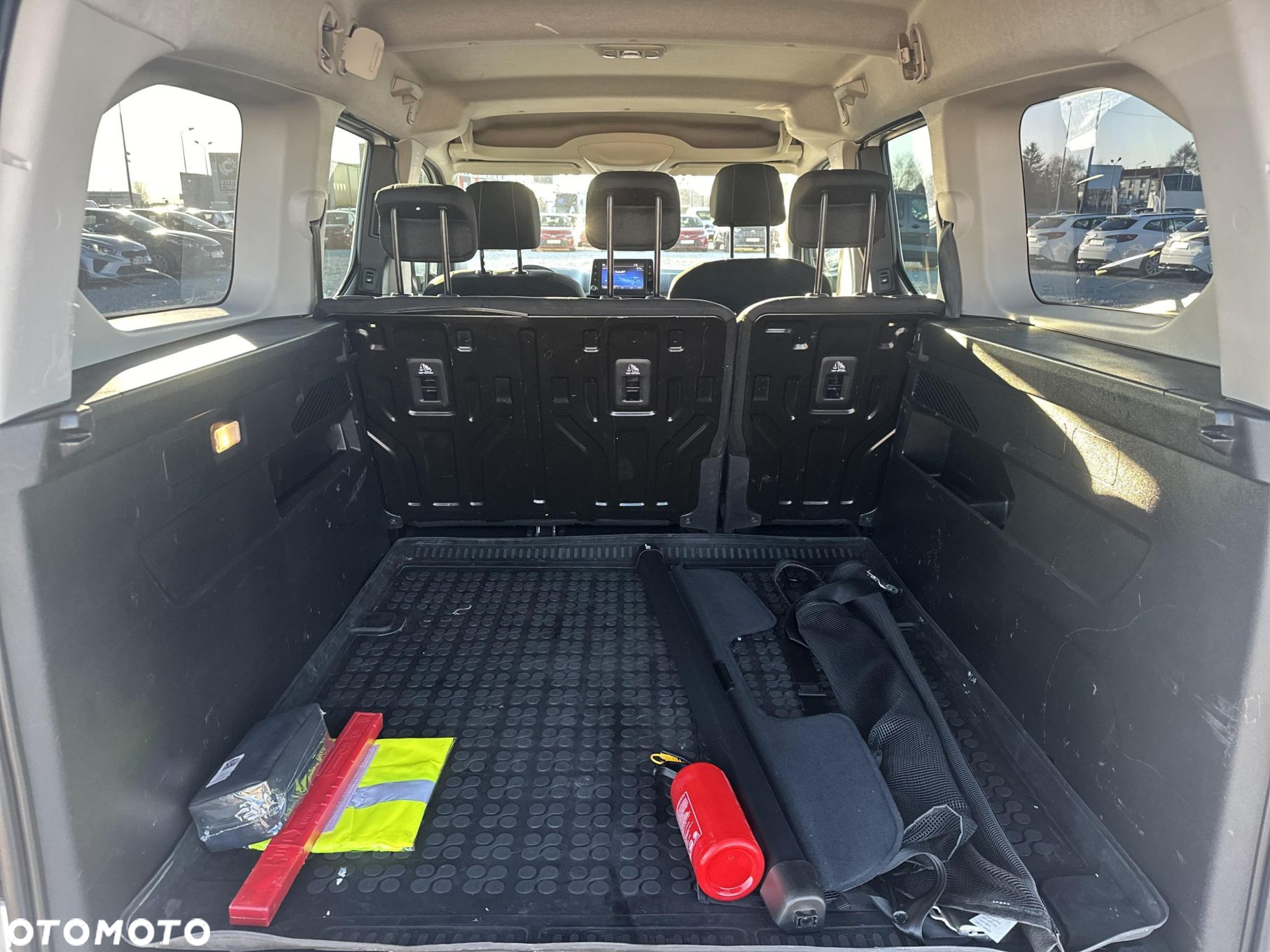Toyota Proace City Verso Long 1.2 D-4T Business - 14