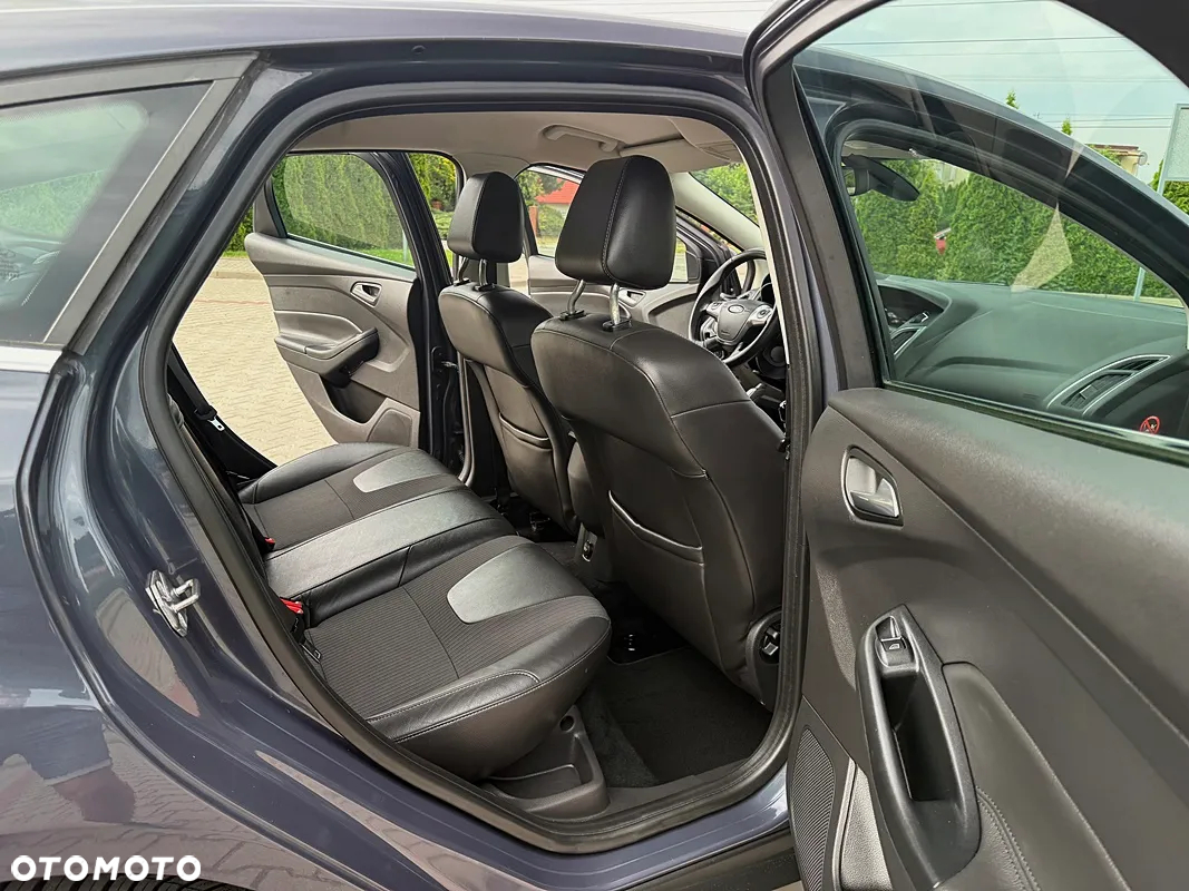 Ford Focus 1.6 EcoBoost Start-Stopp-System Titanium - 6