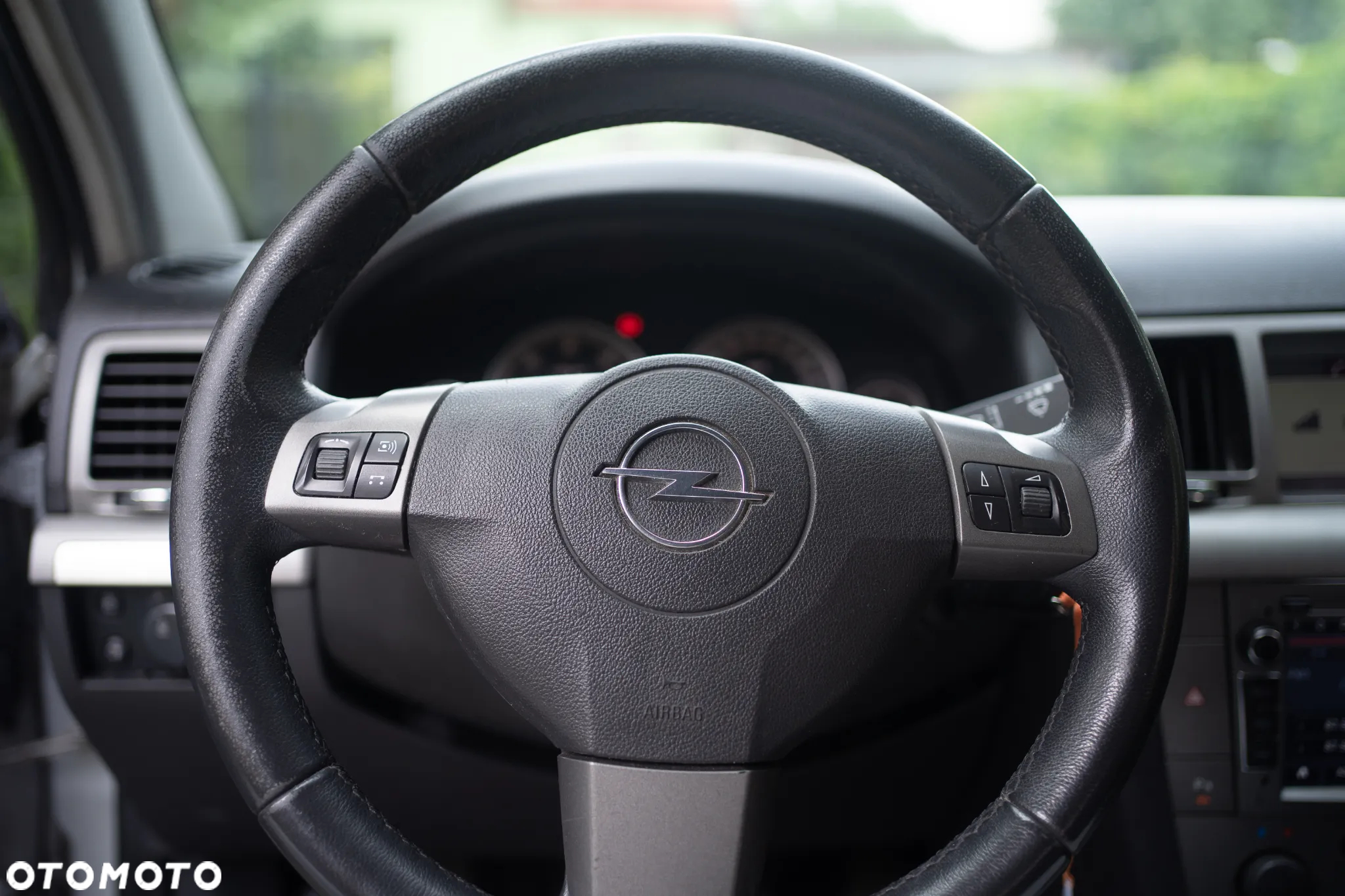 Opel Vectra GTS 1.9 CDTI - 13