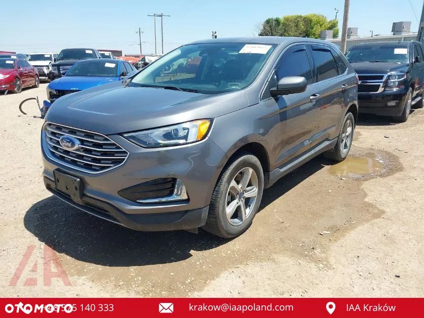 Ford Edge - 2