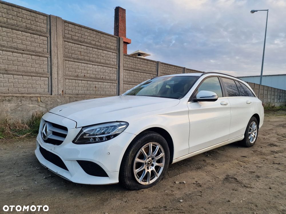 Mercedes-Benz Klasa C 180 d 9G-TRONIC Exclusive - 40