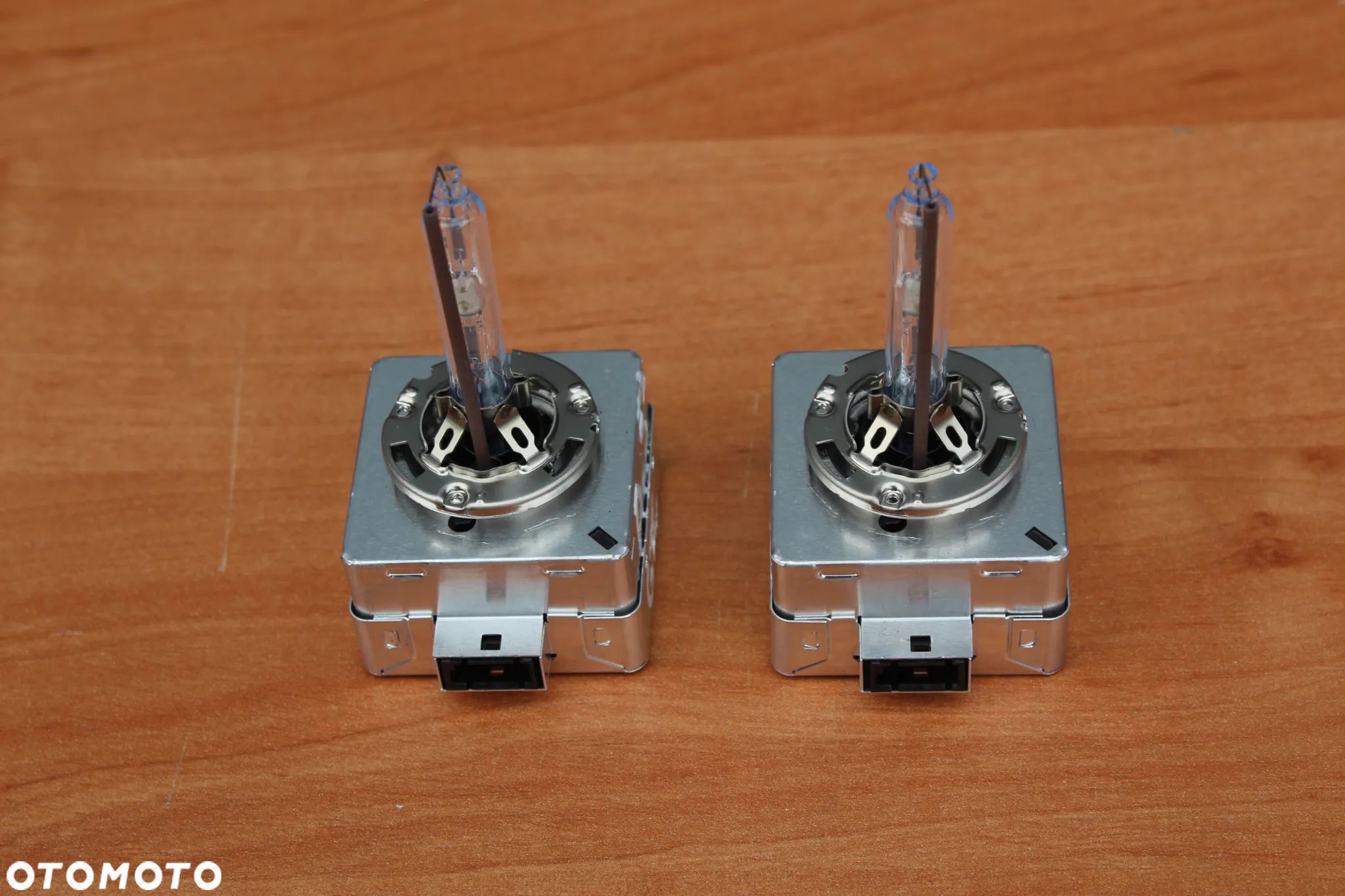 ŻARNIK D1S STARTER CEWKA ZAPŁONNIK ZAPALNIK LAMPY XENON HELLA ORYGINAŁ OPEL AUDI MERCEDES SKODA SEAT 9285148294 - 1