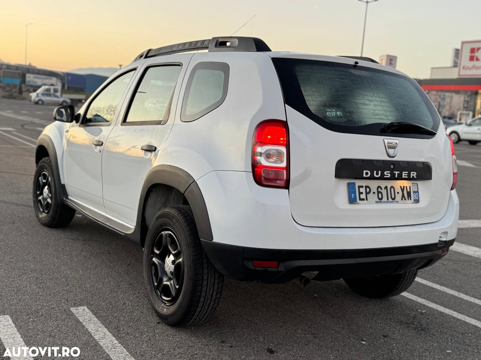 Dacia Duster 1.5 dCi 4x2 Ambiance - 9