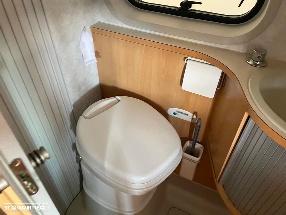 Adria Twin Adriatik - Autocaravana - 39