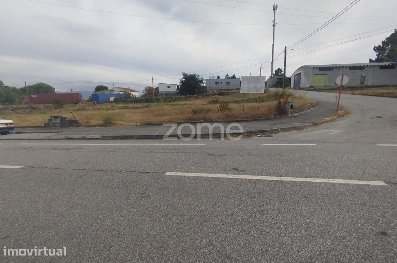 Lote Urbano em Alto da Torre – Vistas Únicas para a Serra Da Estrel... - Grande imagem: 2/25