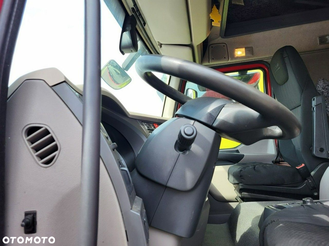 DAF Lf - 18