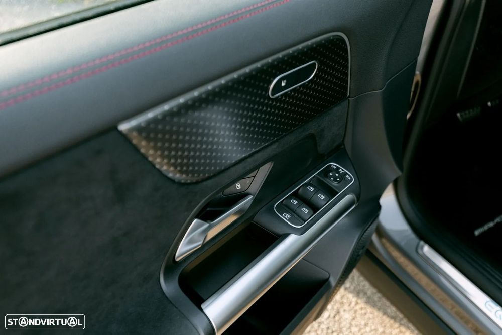 Mercedes-Benz EQA 350 4Matic AMG Line - 8