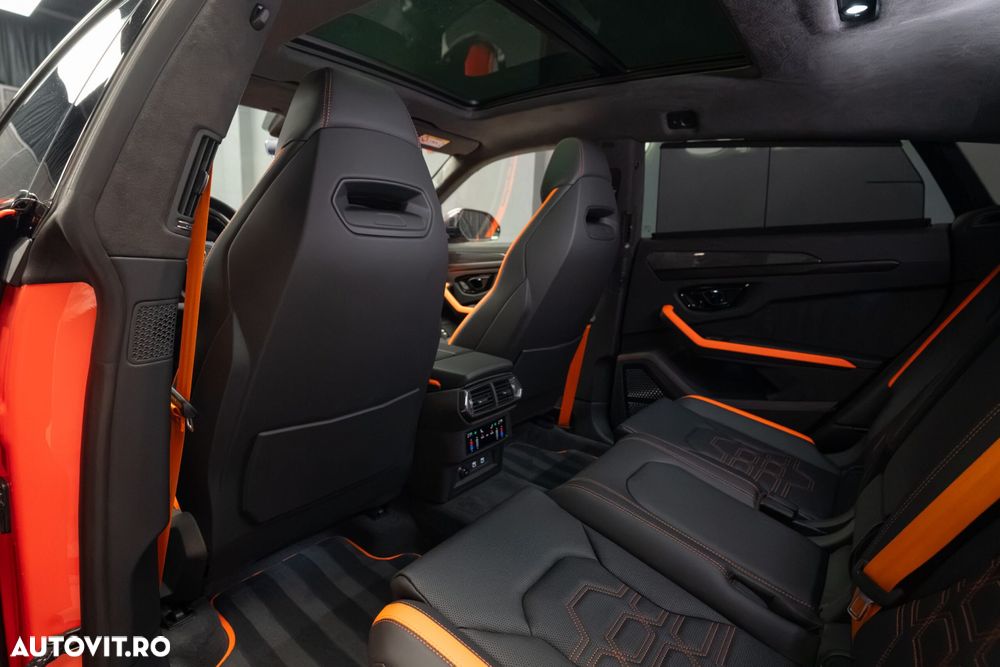 Lamborghini URUS - 31