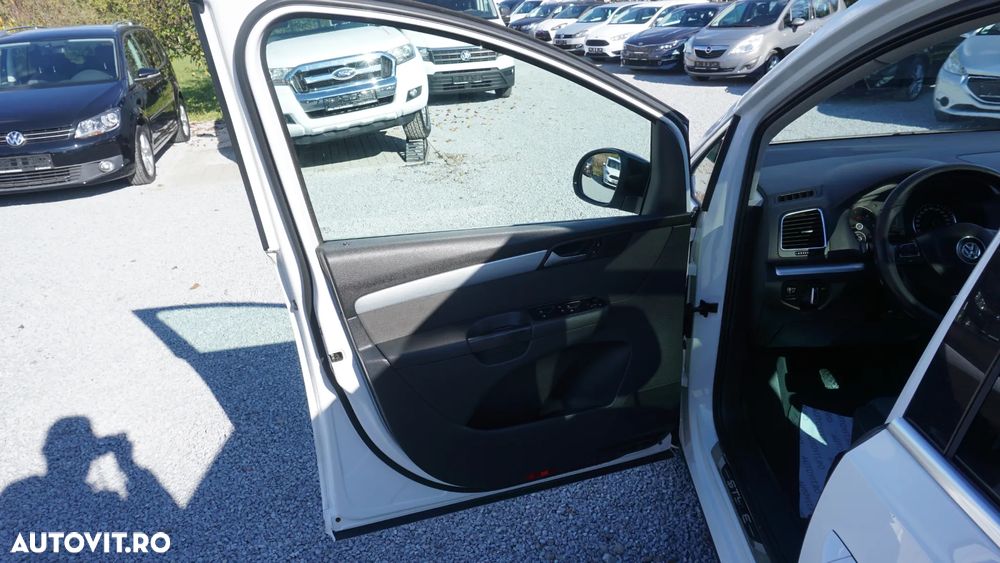 Volkswagen Sharan 2.0 TDI 4MOTION Blue Motion Style - 5