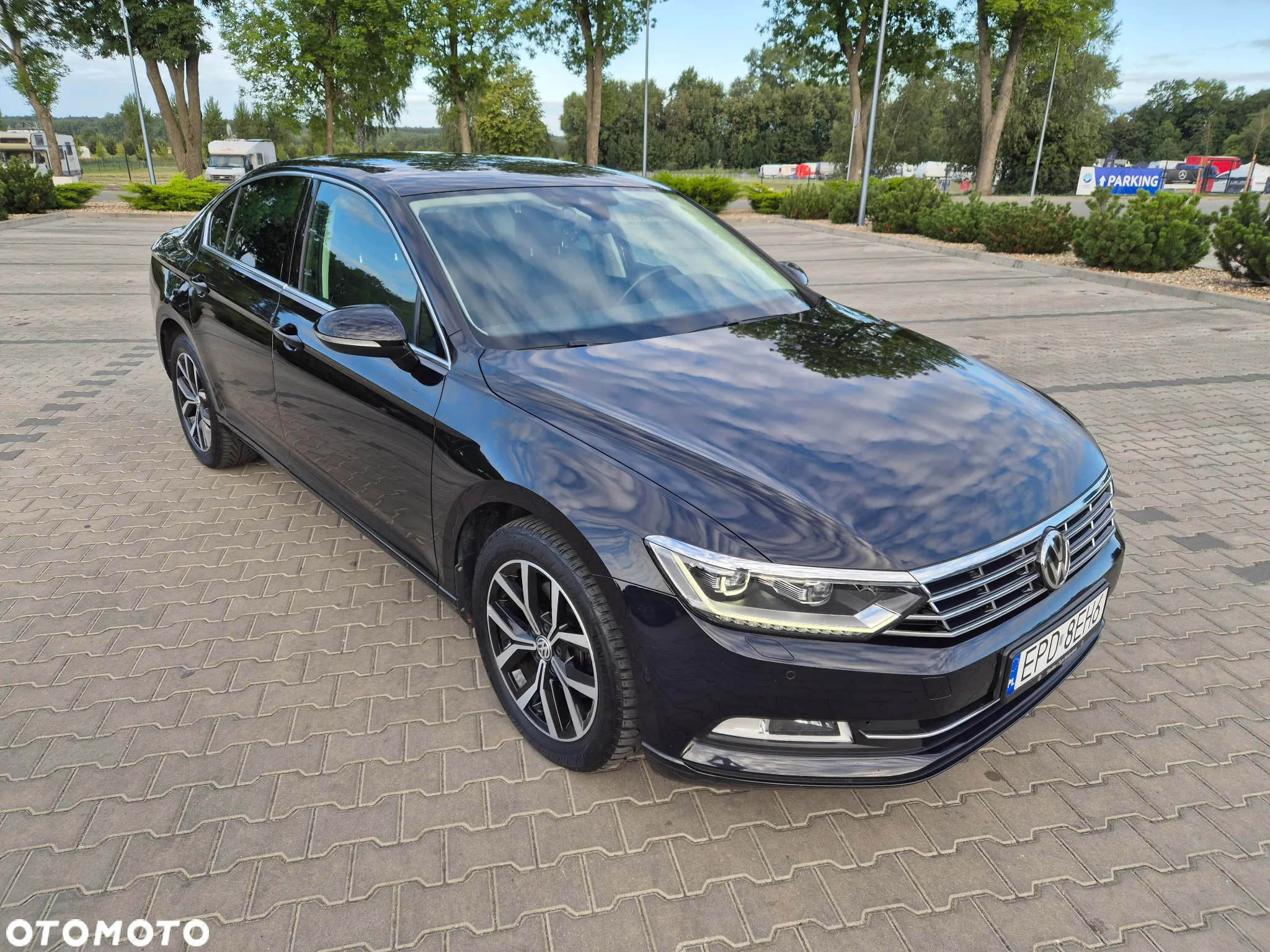 Volkswagen Passat 2.0 TDI BMT Comfortline - 13