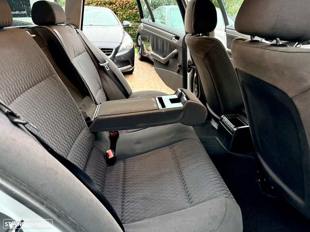 BMW 320 d Touring - 48
