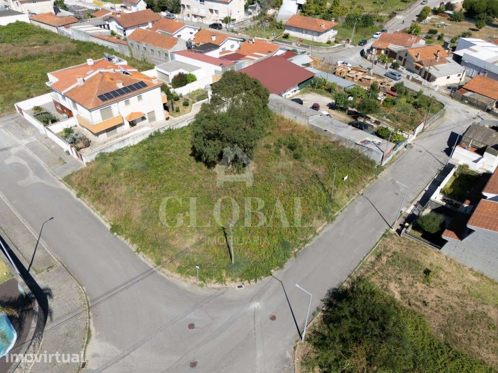 Terreno Urbano Com Projeto Aprovado Nogueira da Regedoura - Grande imagem: 3/3