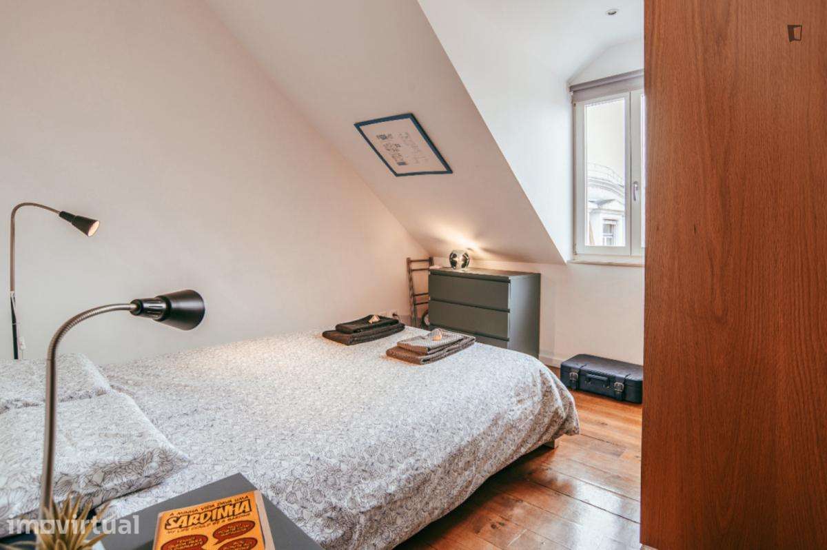 Apartamento com 1 quartos - localizado em Penha Lisbon - Grande imagem: 2/17