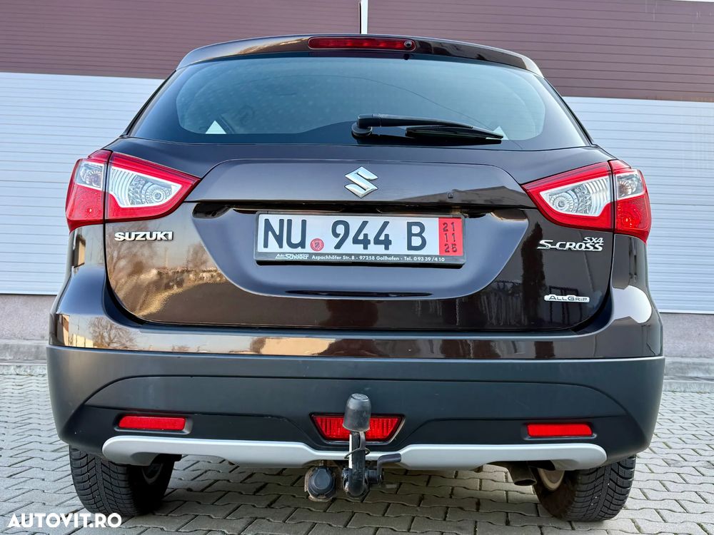 Suzuki S-Cross 1.6 DDIS 4x4 Comfort - 11