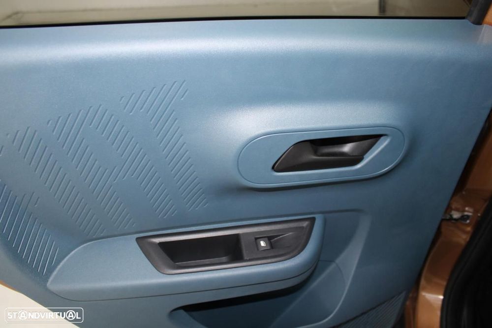 Fiat Grande Panda 44kWh La Prima - 14