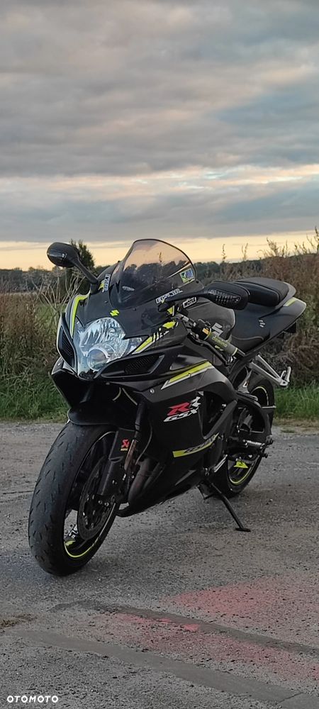 Suzuki GSX-R - 8