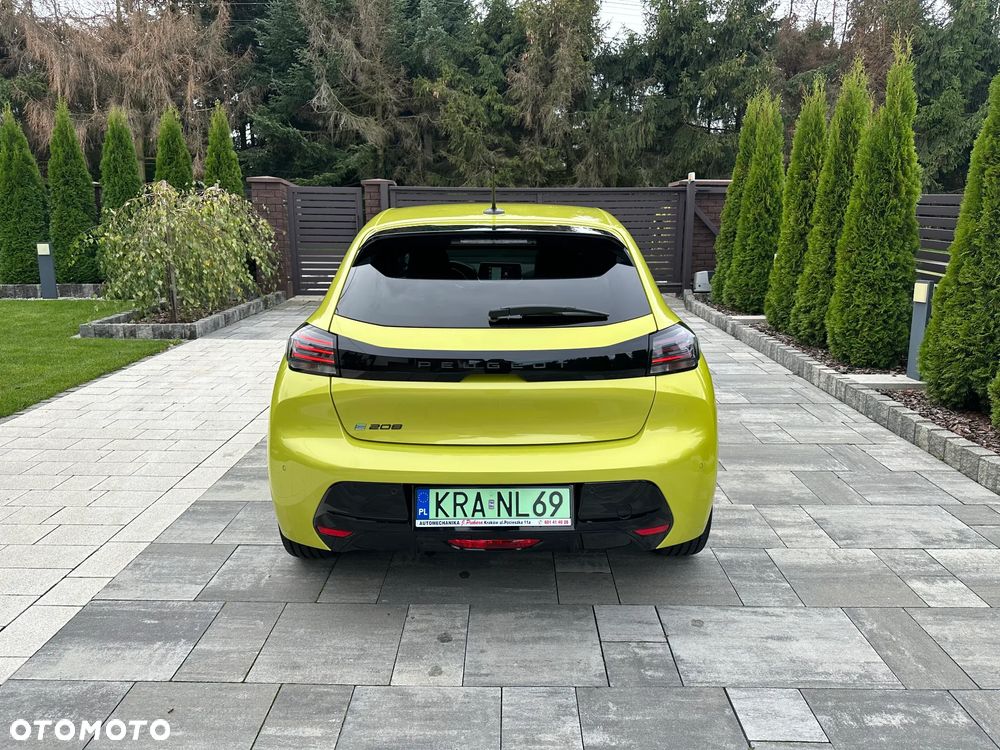 Peugeot 208 e-208 50kWh Allure - 6